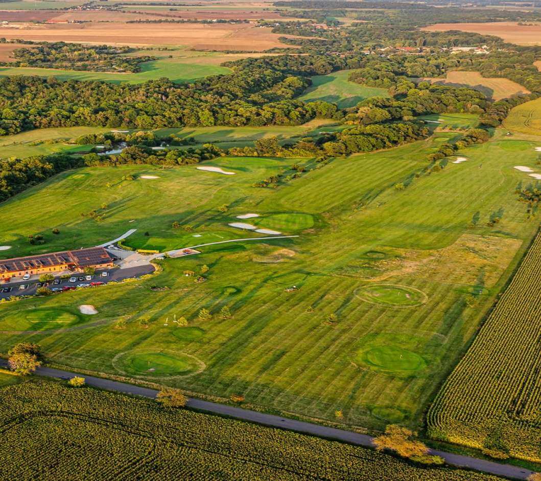 hřiště Golf Bitozeves